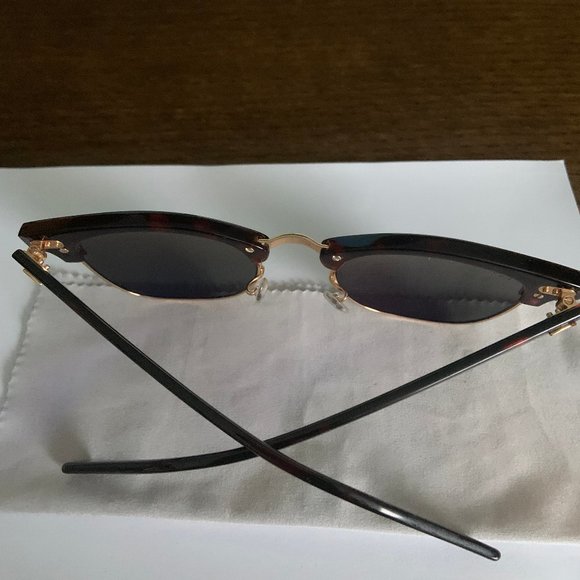 Ray-Ban Black Sunglasses - Picture 4 of 13